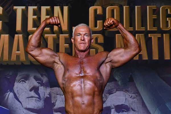 Watch Kinetix Competitor Mike Webb’s Pro debut at the IFBB Pro Masters